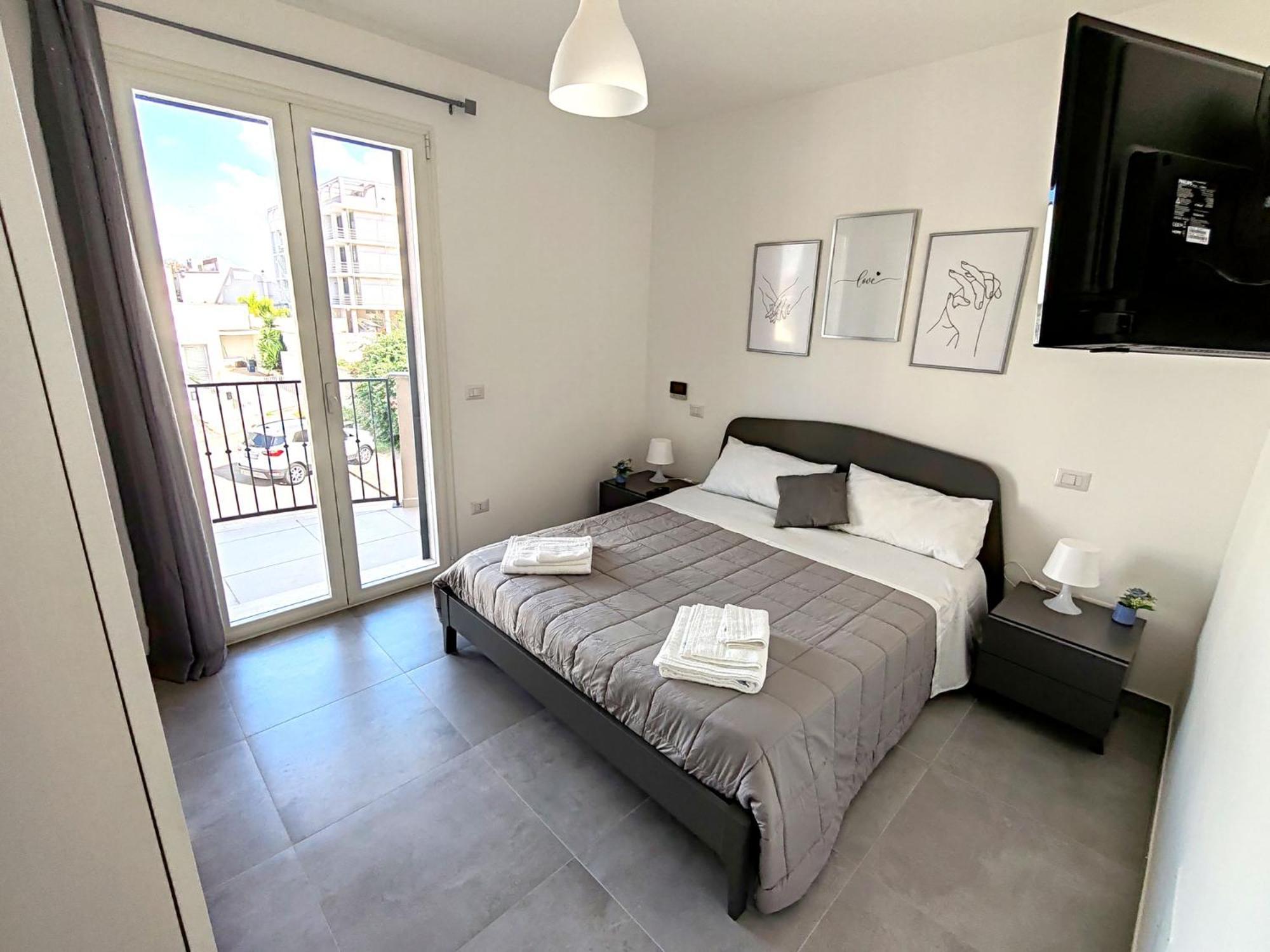 La Dama Di Loto Apartment Lecce Exterior foto